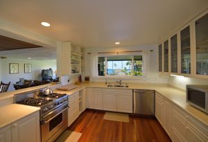 Beaches vacation rental house kitchen